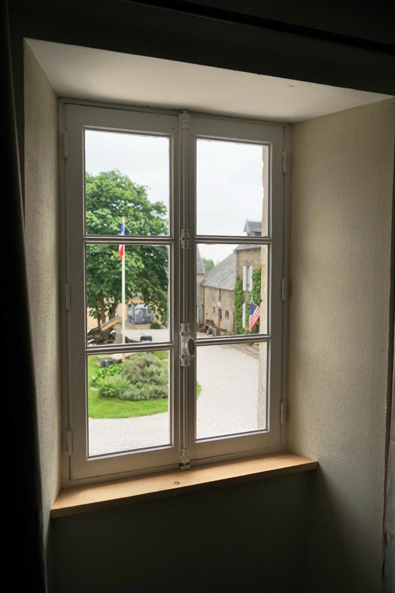 Domaine Airborne Bed & Breakfast Carentan-les-Marais Стая снимка